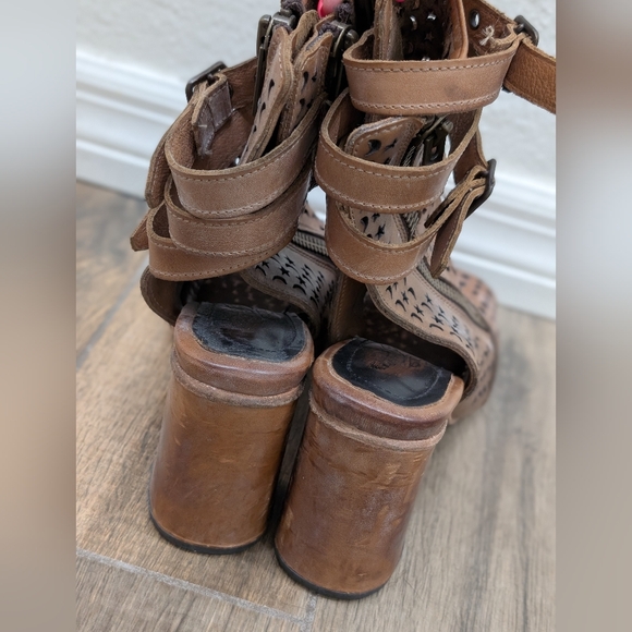 Freebird Teresa Bootie Tan Leather Women’s Size 12 - Picture 7 of 10